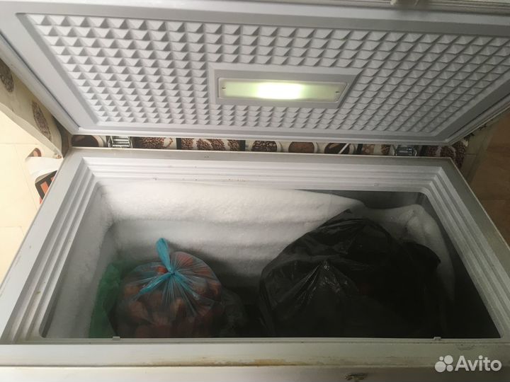 Морозильная камера бу, как новая