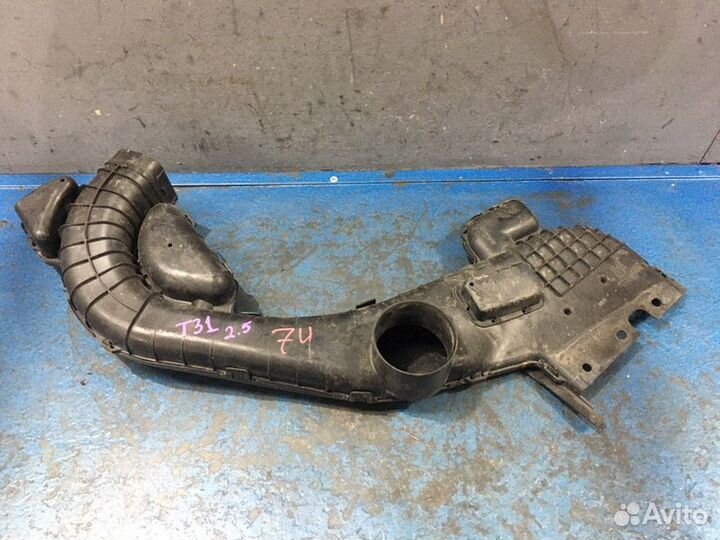 Воздухозаборник Nissan X-Trail T31