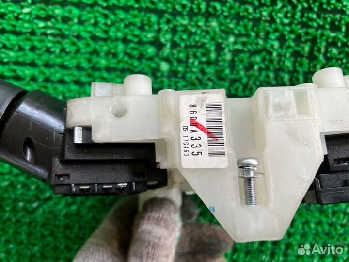 Подрулевой переключатель Mitsubishi Pajero