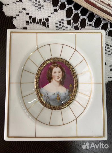 Плакетки, фарфоровые миниатюры Heinrich