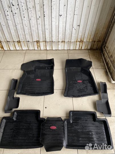 Полики Приора