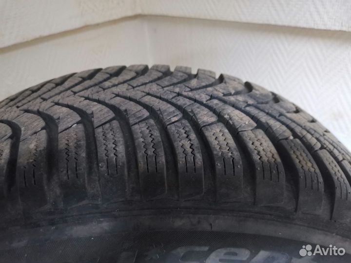 Литые диски r15 Toyota с шинами зимними hankook