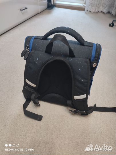 Портфель школьный