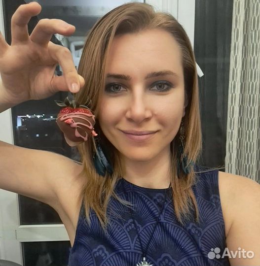 Официант, менеджер