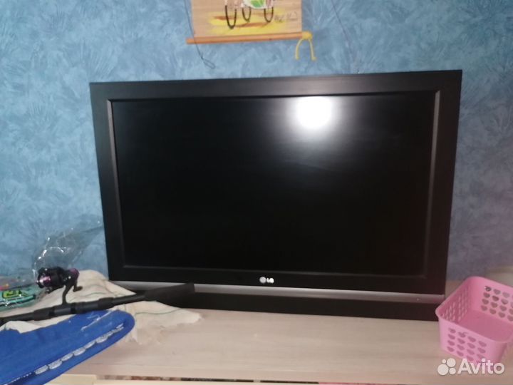 Телевизор LG плазма