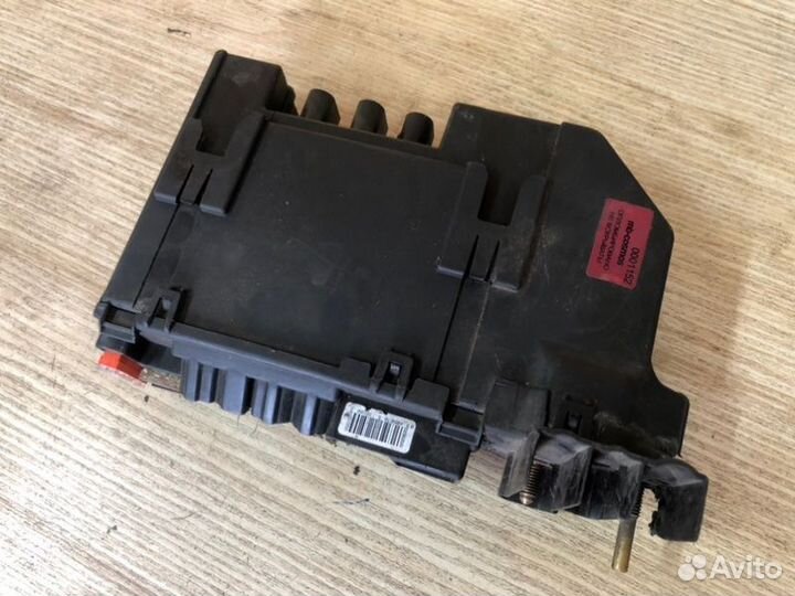 Блок предохранителей Mercedes-Benz S-Class W221