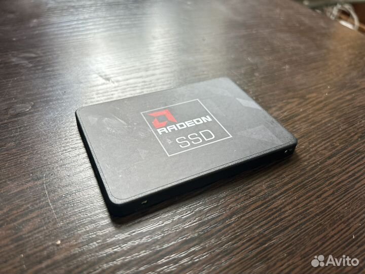 Ssd диск 128gb Radeon