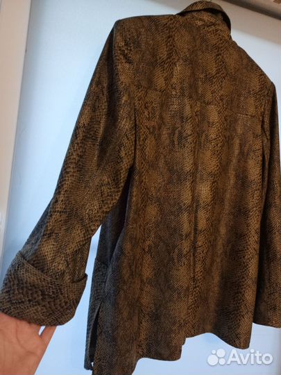 Пиджак змеиный принт р. 50-52