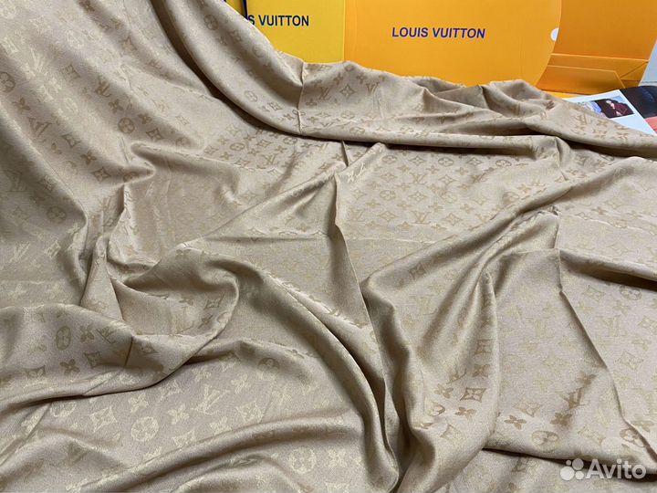 Платок-шаль Louis Vuitton