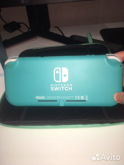 Продаю Nintendo Switch Lite