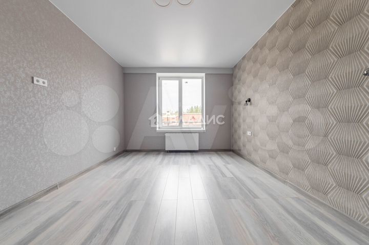 3-к. квартира, 94 м², 2/8 эт.