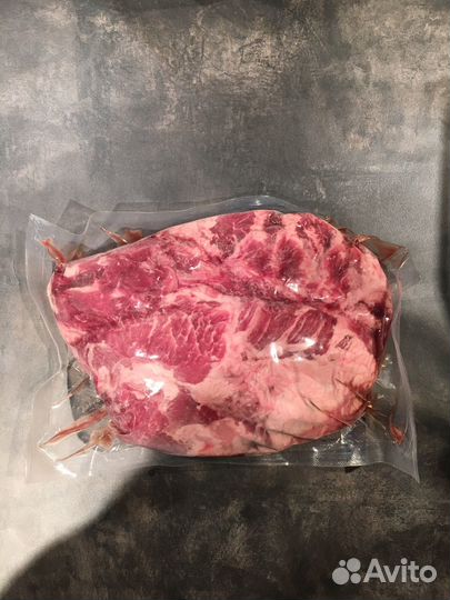 Сырое мясо иберико