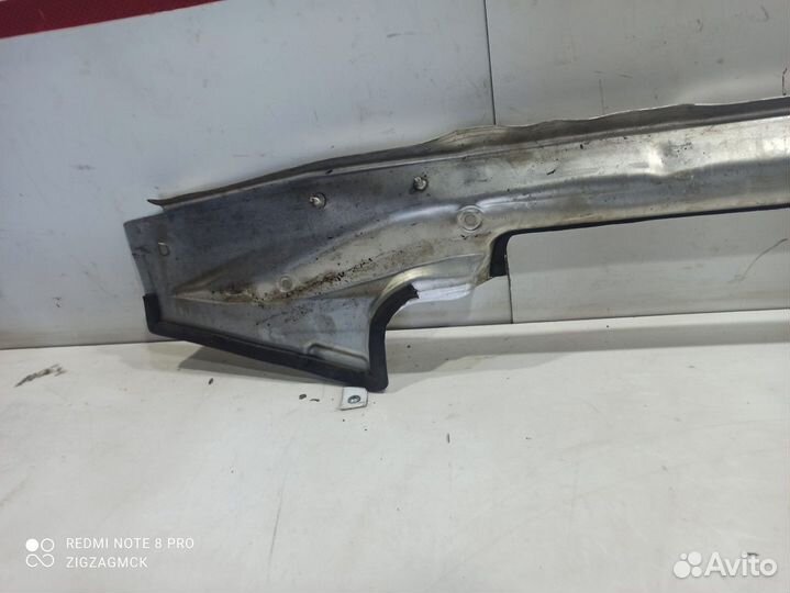 Дополнительный усилитель (растяжка стоек)