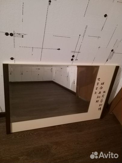 Зеркало для туалетного столика