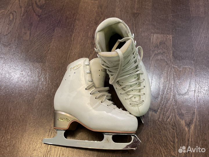 Фигурные коньки edea размер 31-32
