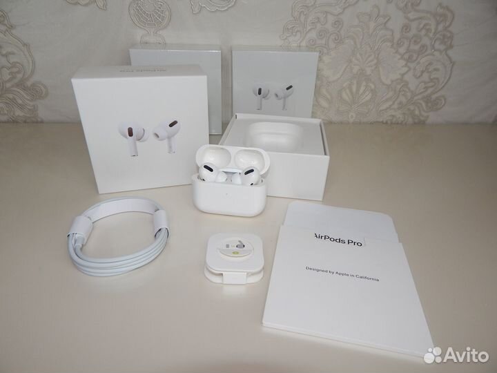 Беспроводные наушники AirPods PRO