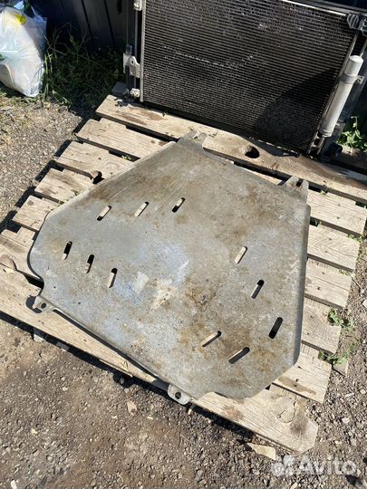 Алюминевая защита двигателя mitsubishi lancer 10