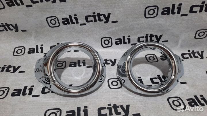 Оправа туманки форд 3 Sat