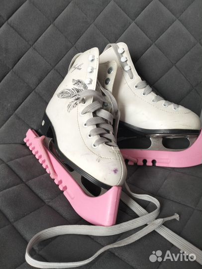 Коньки фигурные