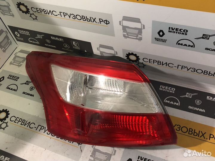 Фонарь задний левый Ford Focus 3