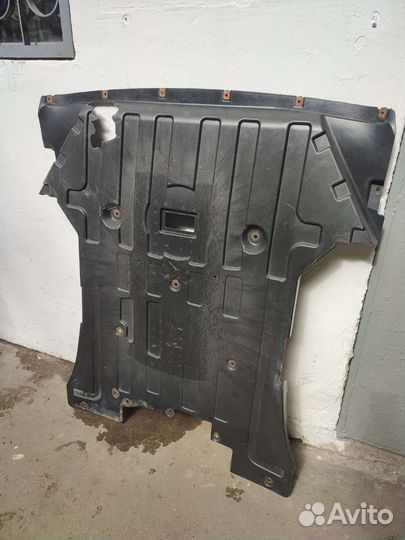 Защита двигателя на бмв Х3ф25