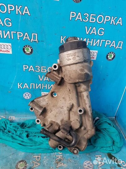 Фольксваген Тоурег 4.2.Корпус масленого фильтра