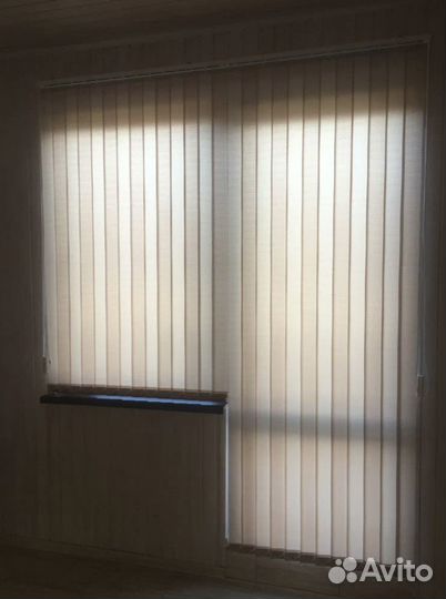 Жалюзи и рулонные шторы