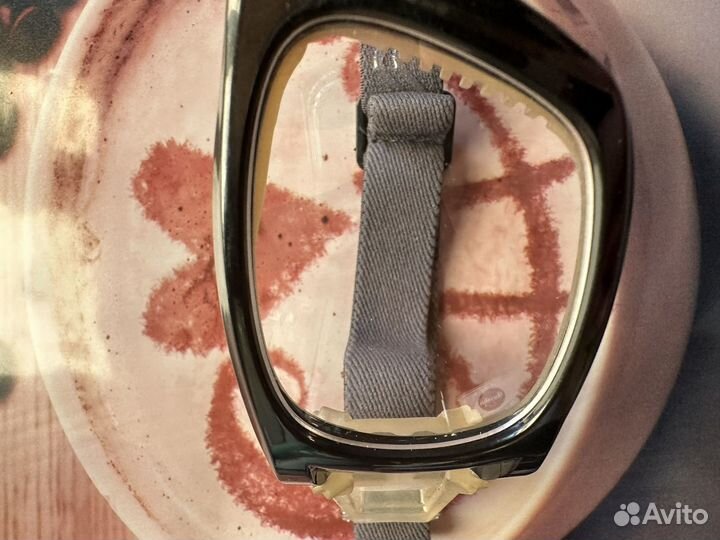 Винтажные спортивные очки на резинке