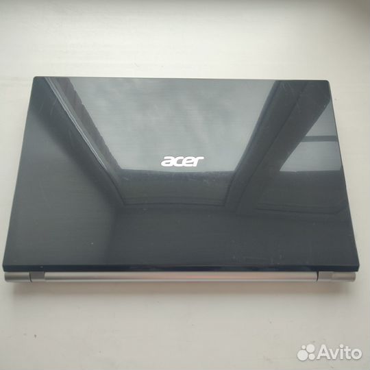Acer V3-551G (A10-4600M/Двойная графика/DDR3 8GB)