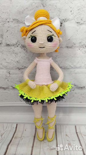 Вязаные игрушки. Балерина