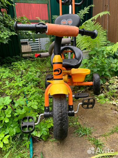 Велосипед с ручкой