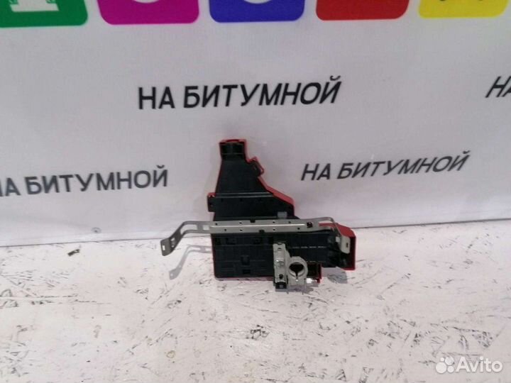 Клемма аккумулятора плюс Renault Kaptur