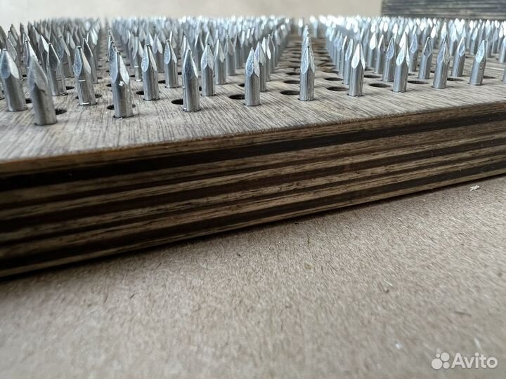 Садху доска с нержавеющими гвоздями в наличии