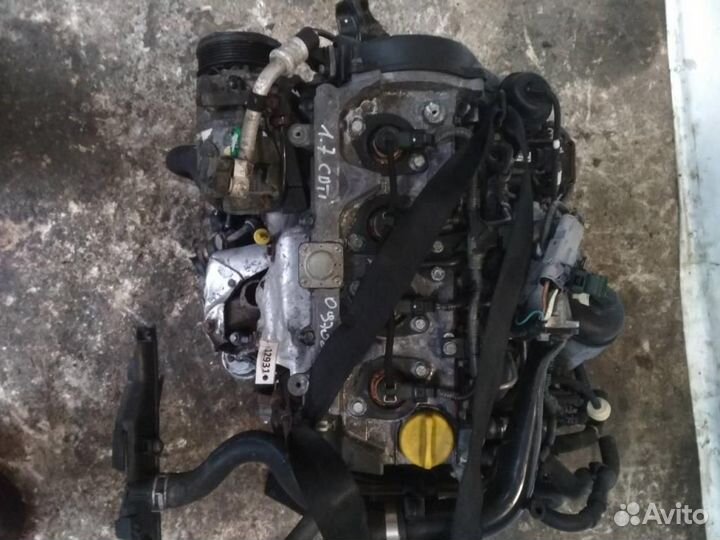 Двигатель Honda Civic VII 2000-2003 1.7 4EE2