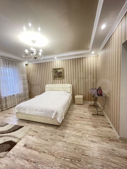 Дом 100 м² на участке 1 сот.