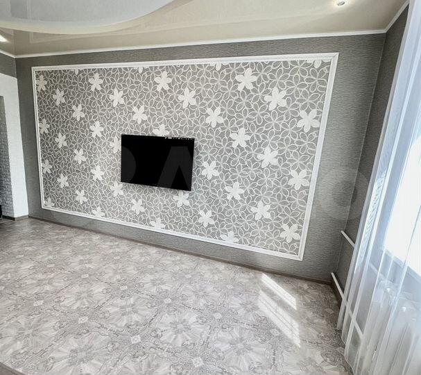 2-к. квартира, 50 м², 3/3 эт.