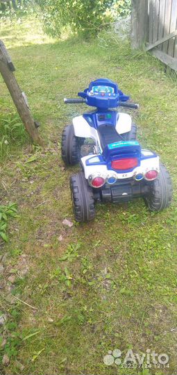Детский квадроцикл на аккумуляторе бу