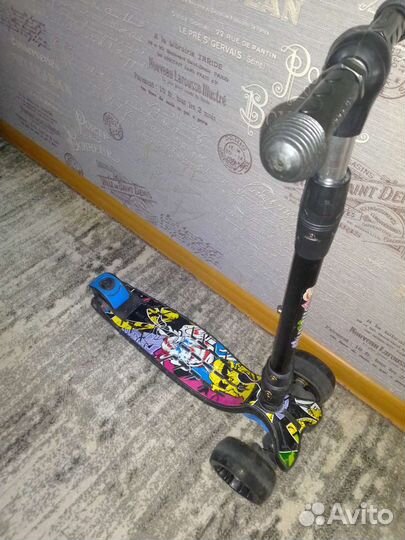 Самокат детский трехколесный светящиеся колеса