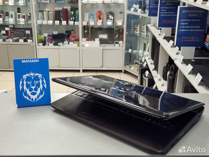 Ноутбук Asus Core i3-M370/4/128 SSD/GT 325M