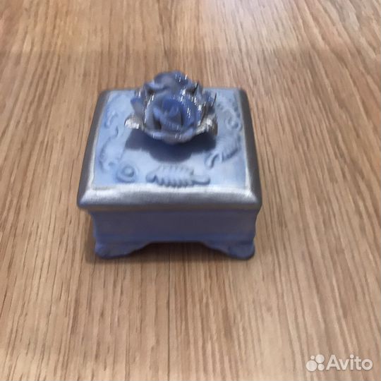 Шкатулка для украшений