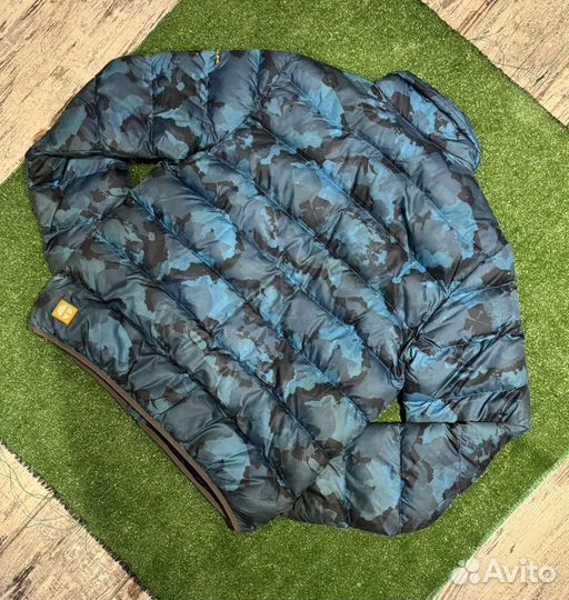 Пуховик caterpillar оригинал