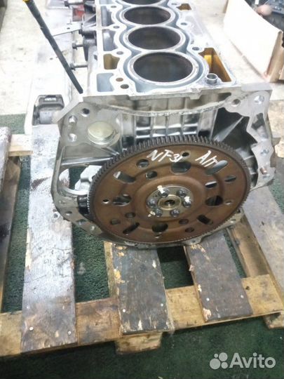 Блок цилиндров Nissan X-Trail NT31 MR20DE 2008