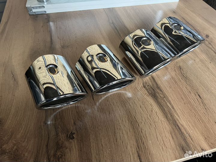 Насадки на глушитель от VW Tiguan R и задняя банка