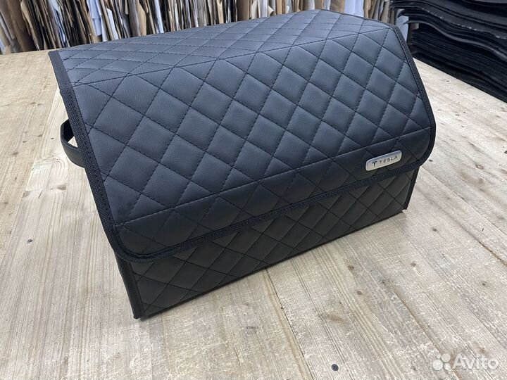 Органайзер в багажник Tesla