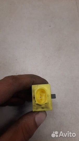 Датчик airbag передний правый Kia Optima