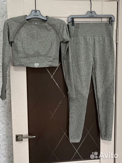 Спртивные костюмы женские