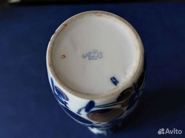 Фарфоровая ваза лфз