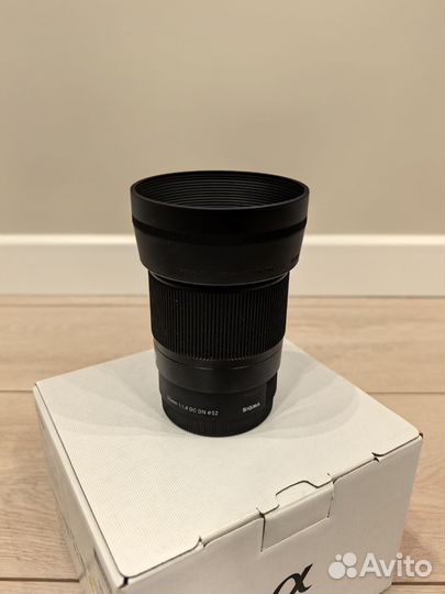 Объектив sigma 30mm f1.4 dc dn