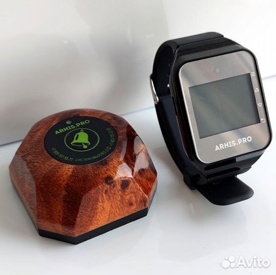 Кнопка вызова официанта с часами-пейджером