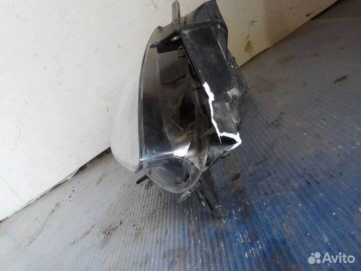Фара правая Mazda CX-7